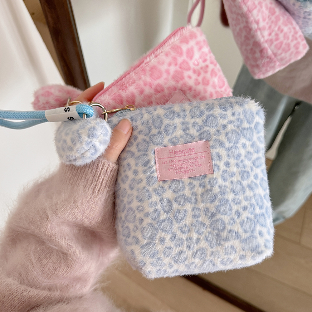 New Vintage Plush Leopard Prin - Skincare D'Alba recension och pris